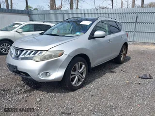 2009 Nissan Murano SL with VIN JN8AZ18W39W113772, listed as a IAAI auction lot 42067004 with 206,732 mi miles. Bid and sale history available at carsss.com. Image 2.