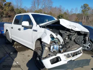 2018 Ford F-150 XL with VIN 1FTEW1CP4JFC22705, listed as a IAAI auction lot 41330404 with 179,918 mi miles. Bid and sale history available at carsss.com. Image 1.