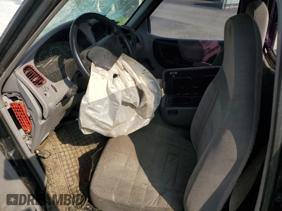 1996 Ford Ranger XL z VIN 1FTCR10A1TPA94371, wystawiony jako Copart lot #58902745 z przebiegiem 251 304 mil mil oraz Szkoda całkowita • Salvage title. Historia ofert i sprzedaży dostępna na DreamBid. Obrazek 7.