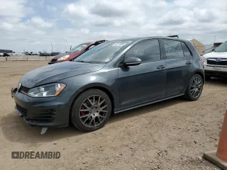 2017 Volkswagen Golf GTI S z VIN 3VW4T7AU8HM003396, wystawiony jako Copart lot #62579905 z przebiegiem 70 944 mil mil oraz Szkoda całkowita • Salvage title. Historia ofert i sprzedaży dostępna na DreamBid. Obrazek 1.