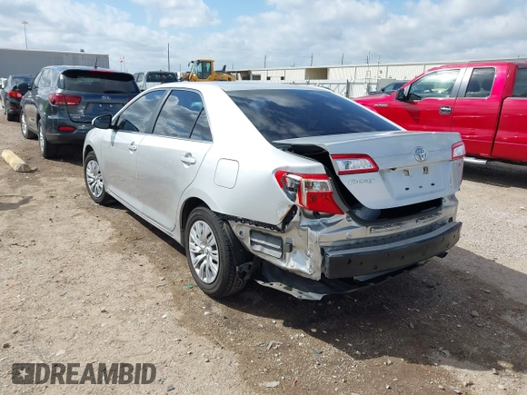 2014 Toyota Camry L with VIN 4T4BF1FK0ER384563, listed as a IAAI auction lot 41782381 with 75,868 mi miles. Bid and sale history available at carsss.com. Image 3.
