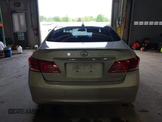 2011 Lexus ES 330 with VIN JTHBK1EG3B2433008, listed as a IAAI auction lot 42536589 with 126,518 mi miles and . Bid and sale history available at DreamBid. Image 16.