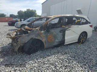 2019 Honda Odyssey Elite z VIN 5FNRL6H92KB032618, wystawiony jako Copart lot #63312475 z przebiegiem Nie podano mil oraz Nie do naprawy • Non repairable. Historia ofert i sprzedaży dostępna na DreamBid. Obrazek 1.