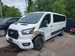 2024 Ford Transit Passenger XL with VIN 1FBAX2YG6RKA47052, listed as a IAAI auction lot 42500436 with 40,965 mi miles and . Bid and sale history available at DreamBid. Image 19.
