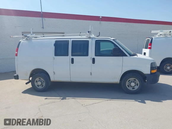 2019 Chevrolet Express Cargo Van with VIN 1GCWGAFPXK1164773, listed as a IAAI auction lot 41984554 with 87,916 mi miles. Bid and sale history available at carsss.com. Image 13.