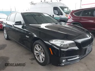 2016 BMW 5 Series 528i z VIN WBA5A5C50GG347155, wystawiony jako IAAI lot #42147058 z przebiegiem 109 972 mil mil oraz . Historia ofert i sprzedaży dostępna na DreamBid. Obrazek 1.