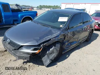 2011 Volkswagen Jetta SE с VIN 3VWDZ7AJ1BM371446, выставлен на аукционе IAAI как лот 42051315 с пробегом 129 529 миль миль и . История ставок и продаж доступна на DreamBid. Изображение 18.