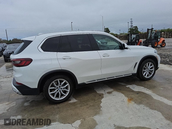 2023 BMW X5 xDrive40i z VIN 5UXCR6C08P9P32642, wystawiony jako Copart lot #56059525 z przebiegiem 48 802 mil mil oraz Czysty tytuł • Clean title. Historia ofert i sprzedaży dostępna na DreamBid. Obrazek 3.