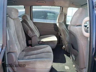 2008 Kia Sedona LX with VIN KNDMB233986199572, listed as a Copart auction lot 66668704 with 171,588 mi miles and Salvage Title. Bid and sale history available at carsss.com. Image 11.