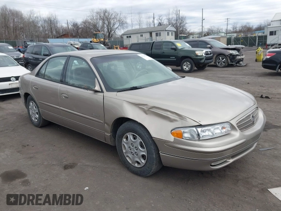 2001 Buick Regal LS with VIN 2G4WB52K611325396, listed as a IAAI auction lot 41744765 with 231,014 mi miles. Bid and sale history available at carsss.com. Image 1.