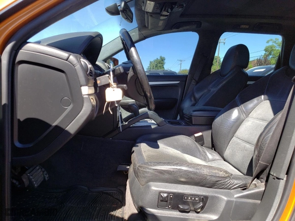 2008 Porsche Cayenne GTS with VIN WP1AD29P58LA72423, listed as a Copart auction lot 70992424 with 98,259 mi miles and Salvage Title. Bid and sale history available at carsss.com. Image 7.