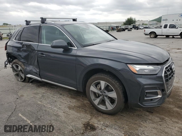 2024 Audi Q5 Premium Plus z VIN WA1BBAFY5R2027549, wystawiony jako Copart lot #55025835 z przebiegiem 31 779 mil mil oraz Szkoda całkowita • Salvage title. Historia ofert i sprzedaży dostępna na DreamBid. Obrazek 4.