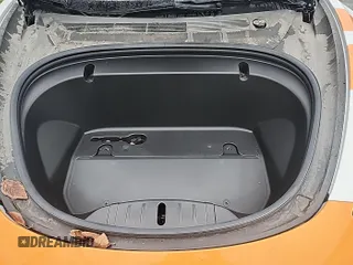 2020 Tesla Model 3 Long Range z VIN 5YJ3E1EB0LF636678, wystawiony jako IAAI lot #42575821 z przebiegiem 65 515 mil mil oraz . Historia ofert i sprzedaży dostępna na DreamBid. Obrazek 28.
