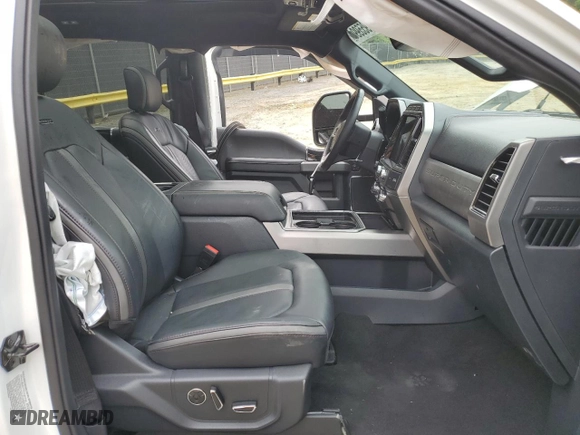 2022 Ford Super Duty F-450 DRW XL with VIN 1FT8W4DT9NED86425, listed as a Copart auction lot 54955994 with 19,767 mi miles and Salvage Title. Bid and sale history available at carsss.com. Image 7.
