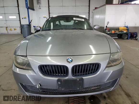 2006 BMW Z4 3.0i with VIN 4USBU33546LW59089, listed as a Copart auction lot 52012285 with 134,943 mi miles and Clean Title. Bid and sale history available at carsss.com. Image 5.