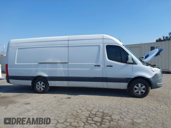 2020 Mercedes-Benz Sprinter Cargo Cargo with VIN W1W4EDHY8LP210706, listed as a IAAI auction lot 41448502 with 593,244 mi miles and . Bid and sale history available at DreamBid. Image 13.
