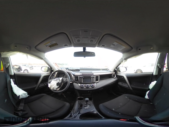 2015 Toyota RAV4 LE z VIN 2T3BFREV2FW277169, wystawiony jako IAAI lot #41781005 z przebiegiem 137 243 mil mil oraz . Historia ofert i sprzedaży dostępna na DreamBid. Obrazek 19.