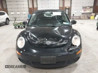 2007 Volkswagen Beetle with VIN 3VWRG31Y47M402407, listed as a IAAI auction lot 41719012 with 67,540 mi miles and . Bid and sale history available at DreamBid. Image 12.