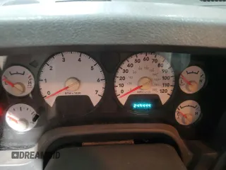 2006 Dodge 1500 SLT z VIN 1D7HA18N56S630914, wystawiony jako Copart lot #50629125 z przebiegiem 249 444 mil mil oraz Szkoda całkowita • Salvage title. Historia ofert i sprzedaży dostępna na DreamBid. Obrazek 9.