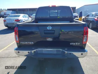 2021 Nissan Frontier SV z VIN 1N6ED0EA6MN701370, wystawiony jako IAAI lot #41326550 z przebiegiem 63 107 mil mil oraz . Historia ofert i sprzedaży dostępna na DreamBid. Obrazek 16.