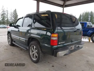 2003 Chevrolet Tahoe LS with VIN 1GNEK13ZX3J298949, listed as a IAAI auction lot 41896617 with 170,339 mi miles. Bid and sale history available at carsss.com. Image 3.