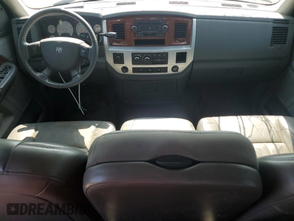 2006 Dodge 2500 SLT z VIN 3D7KS28C26G131938, wystawiony jako Copart lot #61466185 z przebiegiem 80 601 mil mil oraz Nie do naprawy • Non repairable. Historia ofert i sprzedaży dostępna na DreamBid. Obrazek 8.