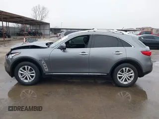 2015 Infiniti QX70 с VIN JN8CS1MUXFM380576, выставлен на аукционе IAAI как лот 41516132 с пробегом 109 662 миль миль и . История ставок и продаж доступна на DreamBid. Изображение 15.
