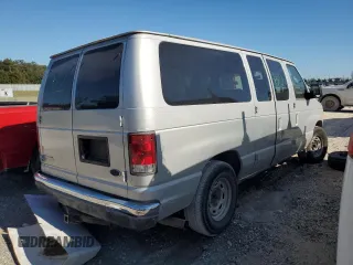 2004 Ford Econoline Passenger XL with VIN 1FMRE11L94HA90906, listed as a Copart auction lot 82408104 with Not provided miles and Non repairable. Bid and sale history available at DreamBid. Image 3.