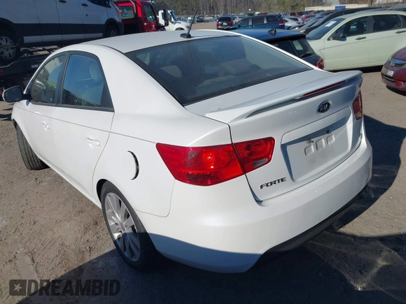 2013 Kia Forte SX with VIN KNAFW4A36D5663328, listed as a IAAI auction lot 41294354 with 172,637 mi miles. Bid and sale history available at carsss.com. Image 3.