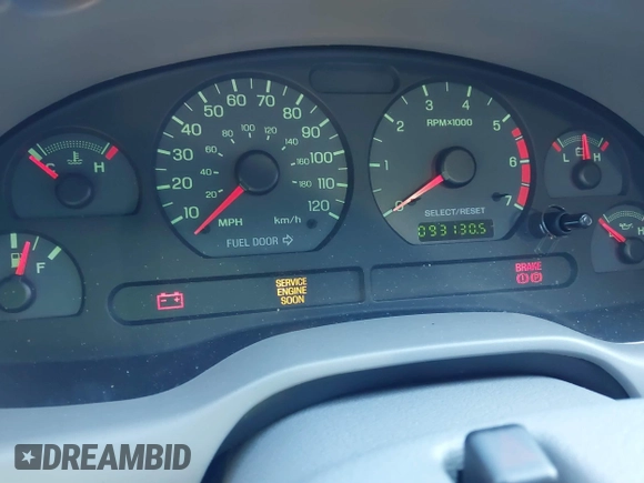 2004 Ford Mustang Standard with VIN 1FAFP40434F100991, listed as a IAAI auction lot 40706520 with 93,130 mi miles. Bid and sale history available at carsss.com. Image 7.