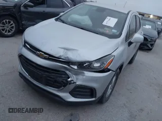 2020 Chevrolet Trax LS with VIN 3GNCJKSBXLL296356, listed as a IAAI auction lot 41770466 with 68,702 mi miles and . Bid and sale history available at DreamBid. Image 17.