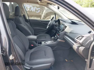 2020 Subaru Forester Premium with VIN JF2SKAJCXLH577546, listed as a IAAI auction lot 42594599 with 55,168 mi miles and . Bid and sale history available at DreamBid. Image 5.