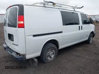 2005 Chevrolet Express Cargo with VIN 1GCGG25V751149808, listed as a IAAI auction lot 41925249 with 390,151 mi miles and . Bid and sale history available at DreamBid. Image 4.