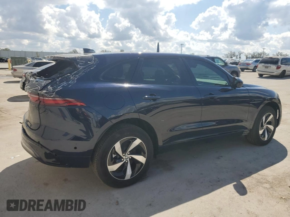2024 Jaguar F-Pace R-Dynamic S с VIN SADCT2EX8RA724617, выставлен на аукционе Copart как лот 47184545 с пробегом 3 404 миль миль и Чистый • Clean title. История ставок и продаж доступна на DreamBid. Изображение 3.