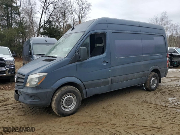 2018 Mercedes-Benz Sprinter Cargo Van Worker with VIN WD3PE7CD6JP642605, listed as a Copart auction lot 47978795 with NaN miles and Clean Title. Bid and sale history available at carsss.com. Image 1.