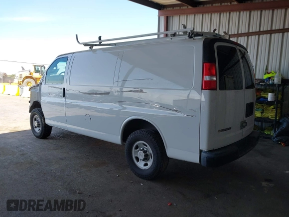 2017 Chevrolet Express Cargo с VIN 1GCWGAFF6H1350570, выставлен на аукционе IAAI как лот 42251678 с пробегом 165 837 миль миль и . История ставок и продаж доступна на DreamBid. Изображение 3.