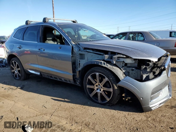 2018 Volvo XC60 Inscription with VIN LYVA22RLXJB088163, listed as a Copart auction lot 77158284 with 45,918 mi miles and Clean Title. Bid and sale history available at DreamBid. Image 4.