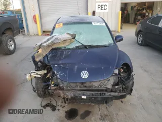 2006 Volkswagen Beetle with VIN 3VWSG31C16M421520, listed as a Copart auction lot 75523964 with Not Provided miles and Salvage Title. Bid and sale history available at DreamBid. Image 5.