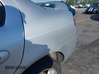 2005 Dodge Neon SXT with VIN 1B3ES56C75D266728, listed as a IAAI auction lot 41987334 with 138,901 mi miles. Bid and sale history available at carsss.com. Image 6.