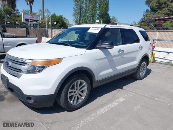 2015 Ford Explorer XLT with VIN 1FM5K7D84FGA69715, listed as a IAAI auction lot 42088159 with 167,715 mi miles. Bid and sale history available at carsss.com. Image 17.