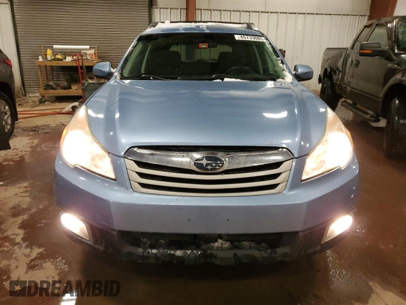 2010 Subaru Outback Premium All-Weather Anniversary z VIN 4S4BRBCC6A1331642, wystawiony jako Copart lot #45733085 z przebiegiem 151 289 mil mil oraz Czysty tytuł • Clean title. Historia ofert i sprzedaży dostępna na DreamBid. Obrazek 5.