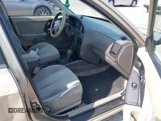 2006 Hyundai Elantra GLS with VIN KMHDN46D76U375496, listed as a IAAI auction lot 42583939 with 197,444 mi miles and . Bid and sale history available at DreamBid. Image 5.
