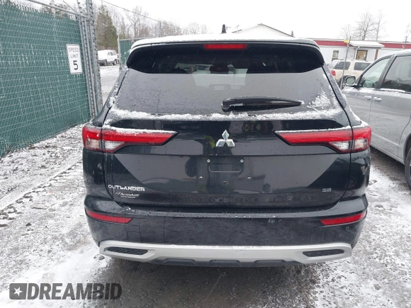 2023 Mitsubishi Outlander SE with VIN JA4J4UA88PZ009551, listed as a IAAI auction lot 41645975 with 51,945 mi miles. Bid and sale history available at carsss.com. Image 16.