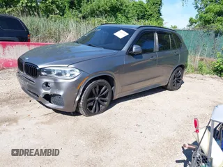 2014 BMW X5 xDrive35i z VIN 5UXKR0C5XE0K42788, wystawiony jako IAAI lot #42263399 z przebiegiem 138 644 mil mil oraz . Historia ofert i sprzedaży dostępna na DreamBid. Obrazek 2.