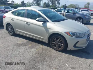 2017 Hyundai Elantra SE с VIN 5NPD84LF8HH119270, выставлен на аукционе IAAI как лот 42173852 с пробегом 126 473 миль миль и . История ставок и продаж доступна на DreamBid. Изображение 1.