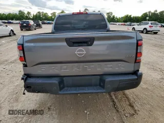 2022 Nissan Frontier SV z VIN 1N6ED1CM7NN632998, wystawiony jako Copart lot #58737635 z przebiegiem 33 286 mil mil oraz Szkoda całkowita • Salvage title. Historia ofert i sprzedaży dostępna na DreamBid. Obrazek 6.