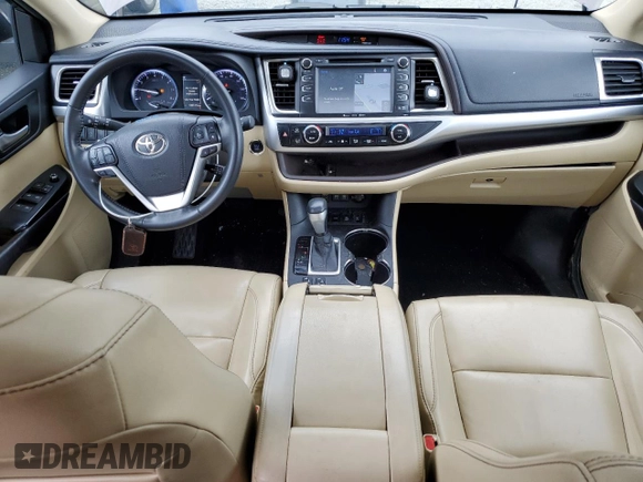 2017 Toyota Highlander XLE with VIN 5TDJZRFHXHS359117, listed as a Copart auction lot 62672815 with 100,515 mi miles and Clean title. Bid and sale history available at DreamBid. Image 8.