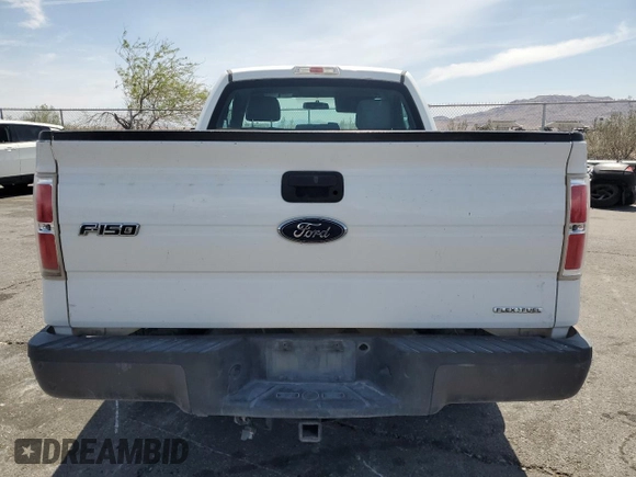 2013 Ford F-150 XL с VIN 1FTMF1CM0DKE77851, выставлен на аукционе Copart как лот 55247705 с пробегом 190 765 миль миль и Списание • Salvage title. История ставок и продаж доступна на DreamBid. Изображение 6.