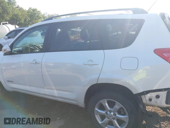 2009 Toyota RAV4 Limited with VIN 2T3BK31V39W004339, listed as a IAAI auction lot 42634719 with 166,218 mi miles and . Bid and sale history available at DreamBid. Image 15.