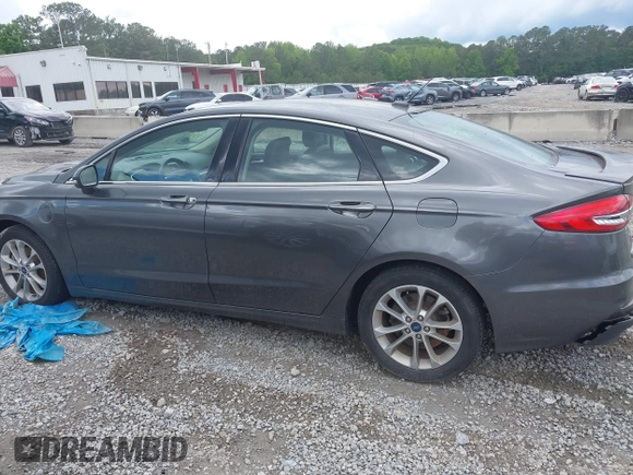2019 Ford Fusion Titanium with VIN 3FA6P0SU9KR126985, listed as a IAAI auction lot 42255509 with 138,779 mi miles and . Bid and sale history available at DreamBid. Image 14.